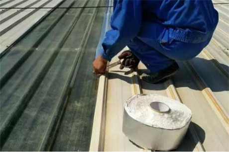  大连迪尚服装彩钢板屋面防水维修施工方案