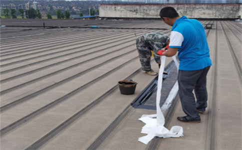 彩钢板屋顶防水该如何处理